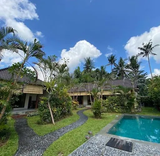 Villa Daksina Ii - 3 Bedrooms Private In *