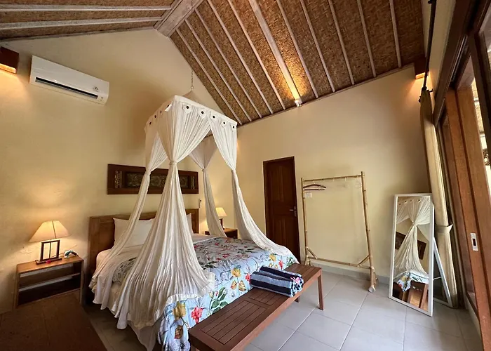 Daksina Ii - 3 Bedrooms Private In Villa Ubud